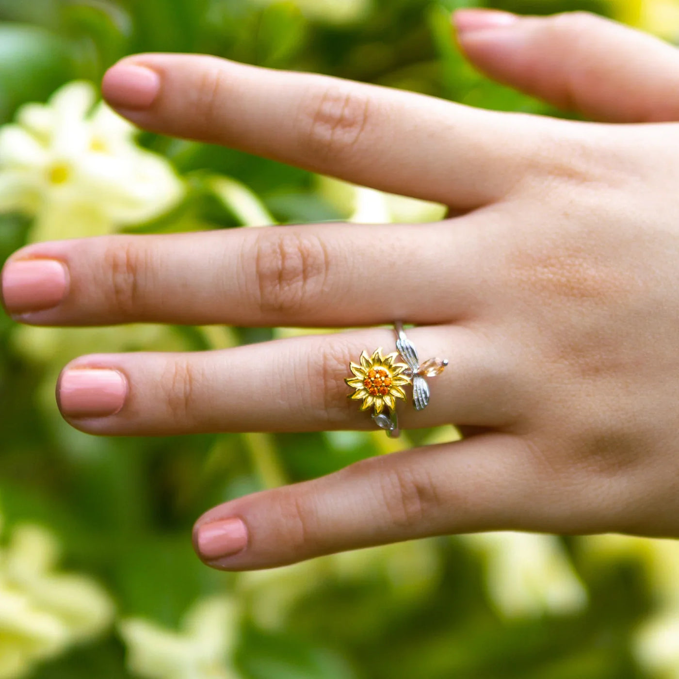 Sunflower Bliss: Spinning Sunflower & Bee Ring