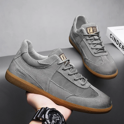 Chelsea Classic Sneakers