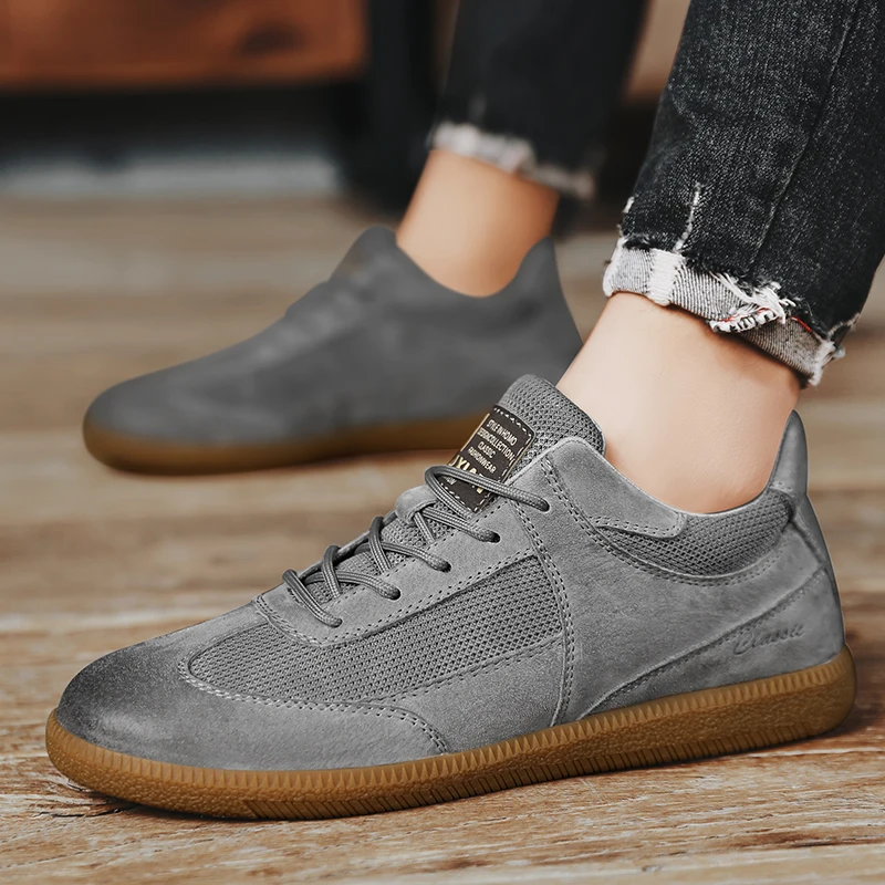 Chelsea Classic Sneakers