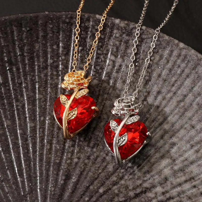 Scarlet Roseheart Necklace