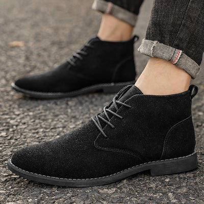 Maverick Suede Chukka Boots