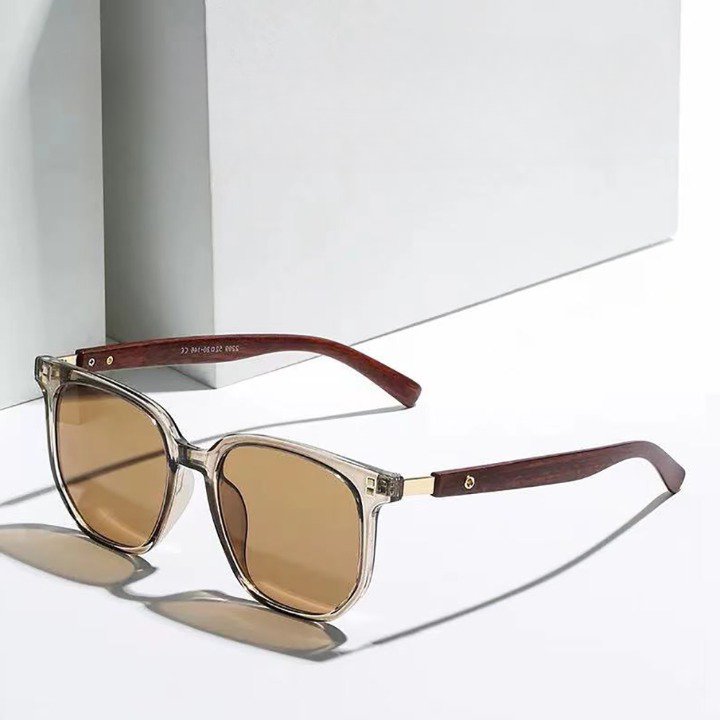 Sleek Vintage Wood Sunglasses